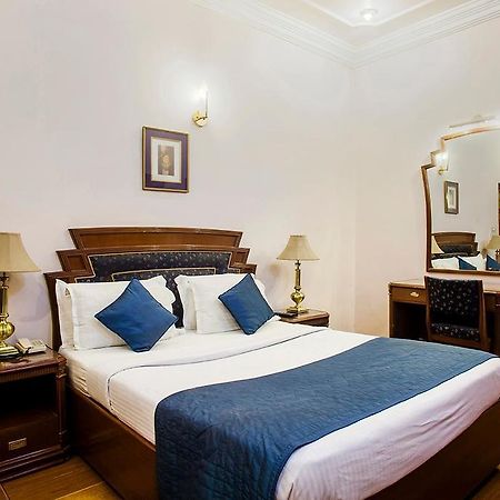 Hotel Imperial House Allahabad Exterior photo