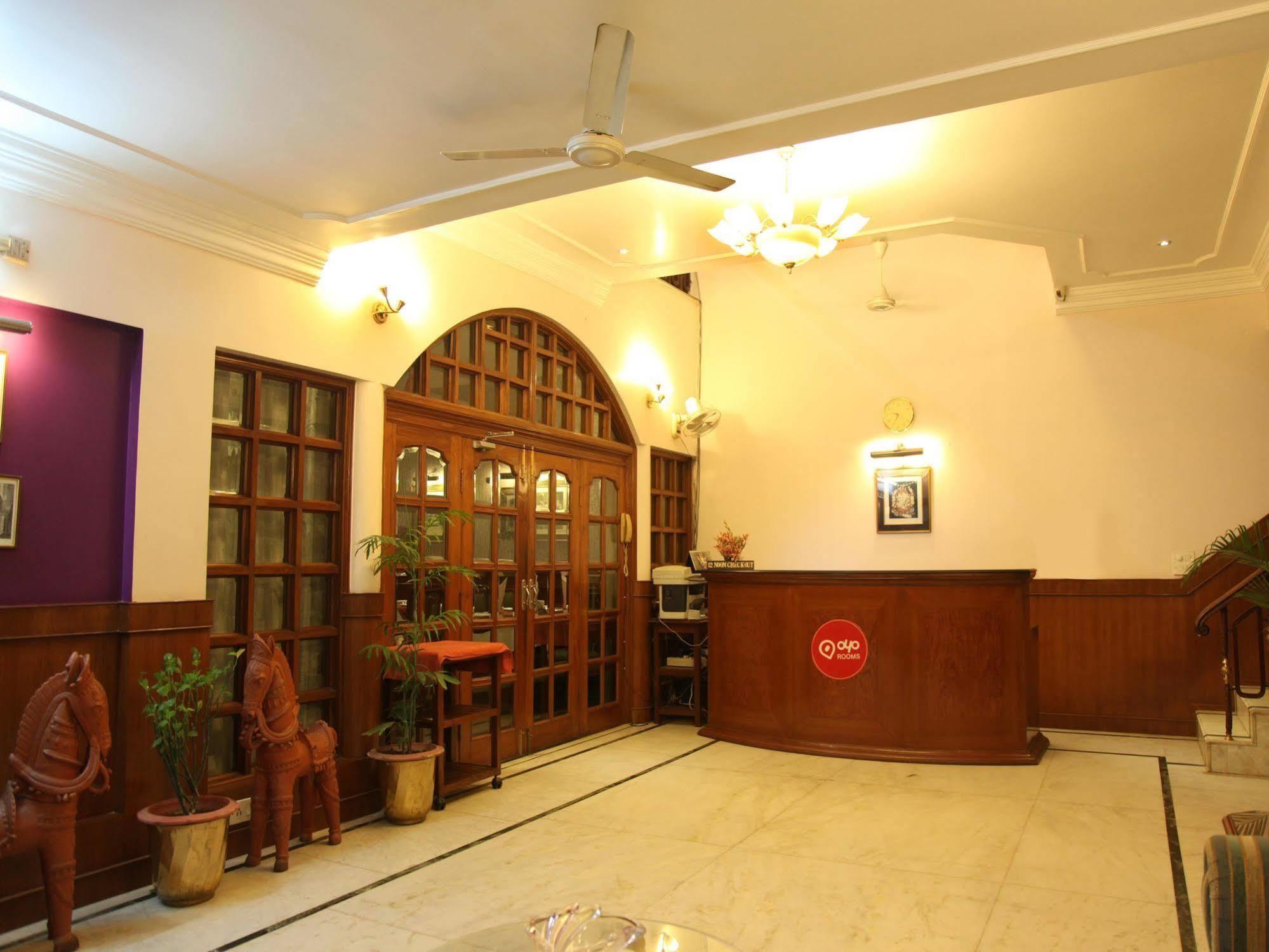 Hotel Imperial House Allahabad Exterior photo